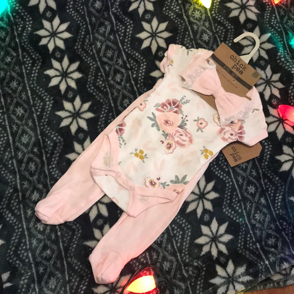 Floral Chick Pea Brand 0-3m Size 3 Piece Set